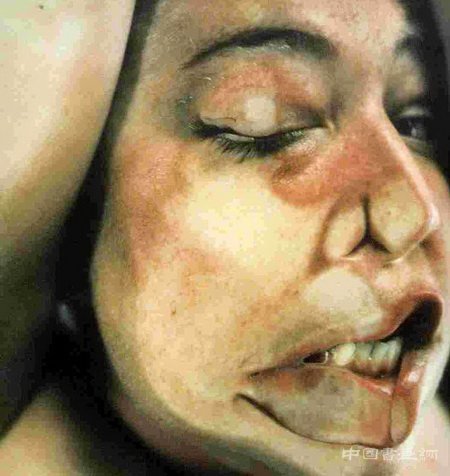 珍妮·萨维尔(Jenny Saville)